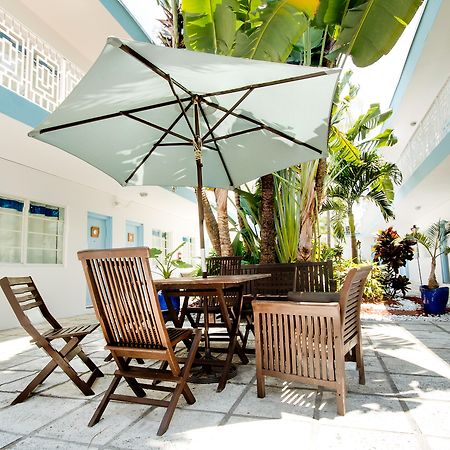 Aqua Hotel & Suites Маямі-Біч Екстер'єр фото